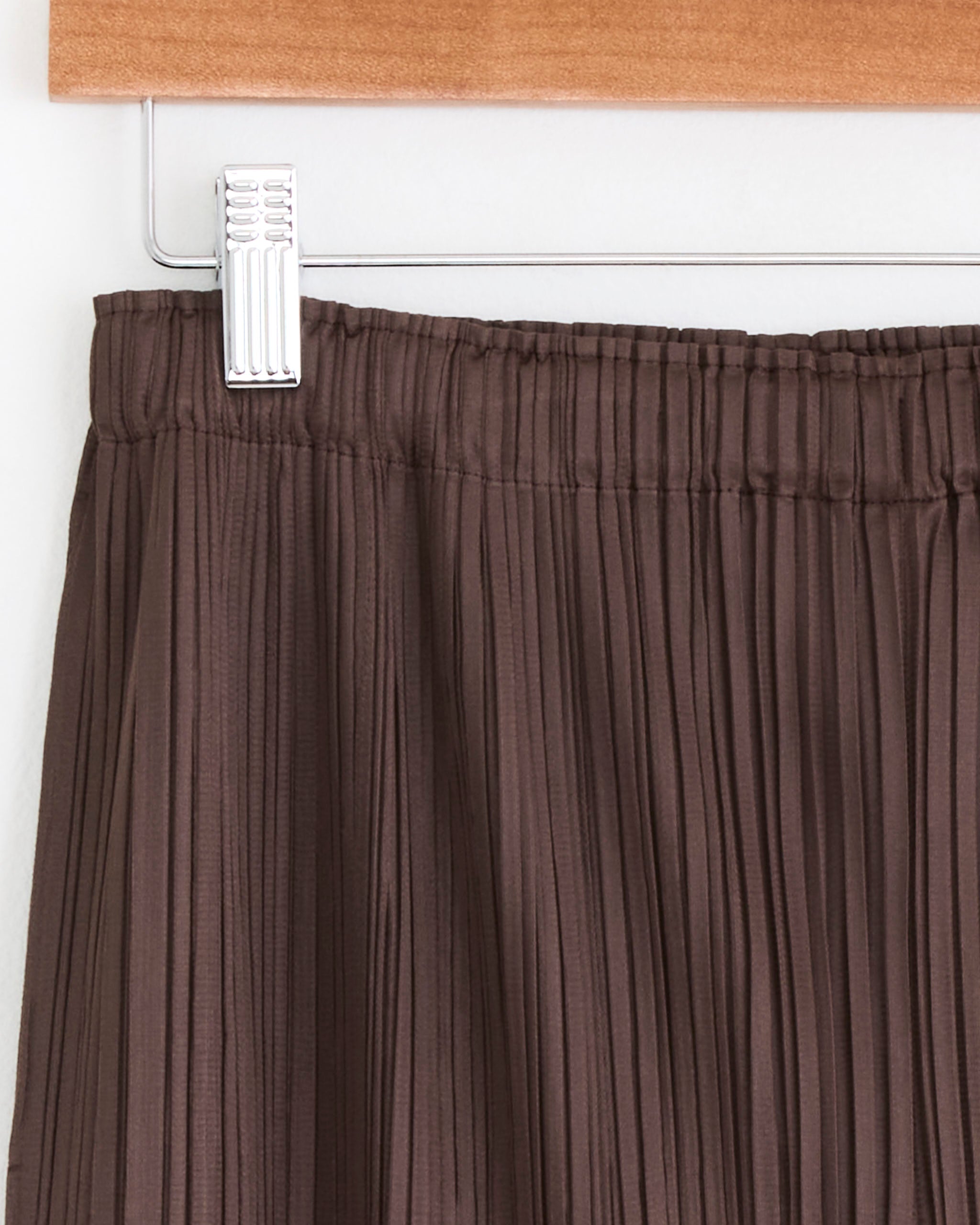 Loop Bottoms Short in Dark Brown
