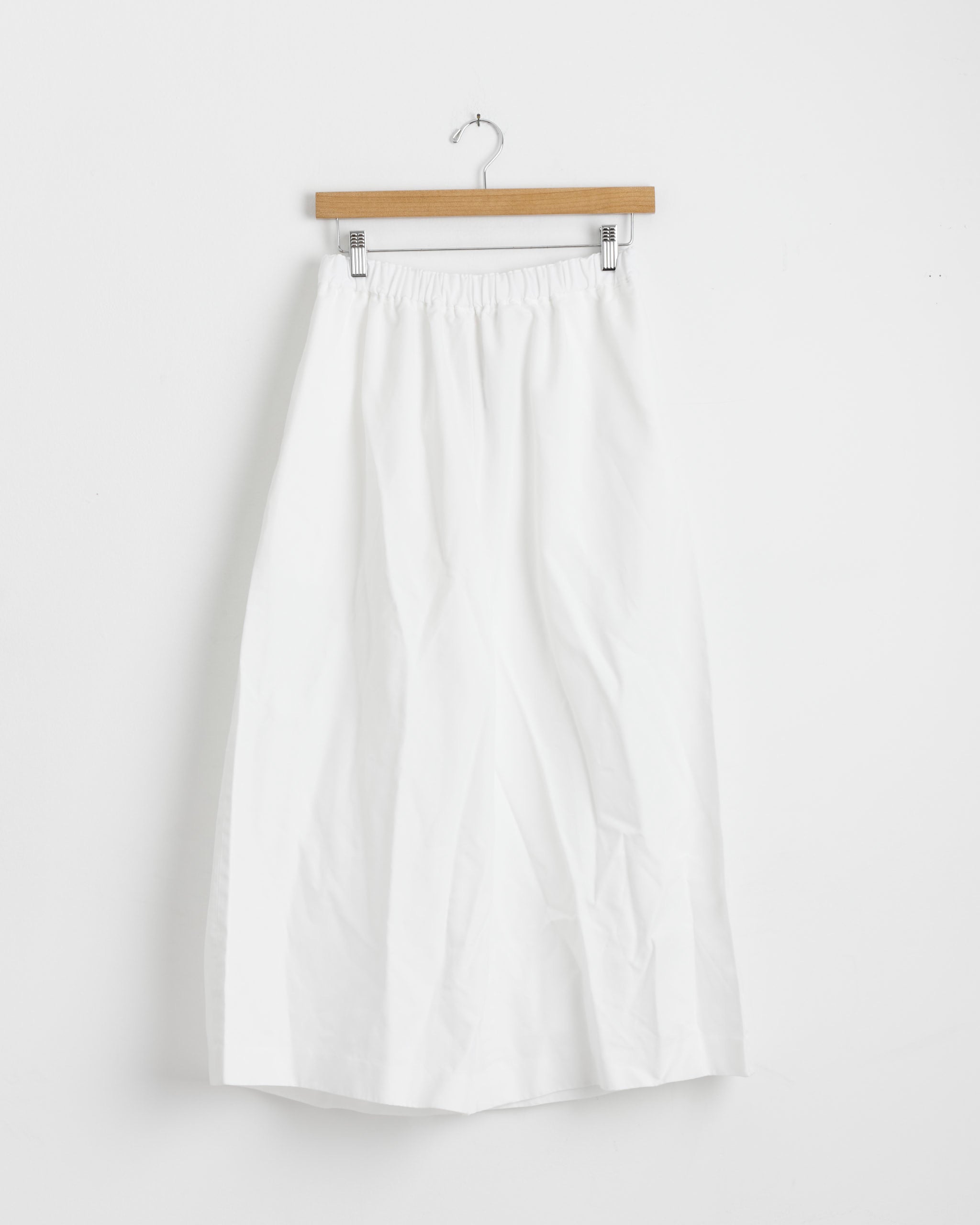 P007 Pant in White
