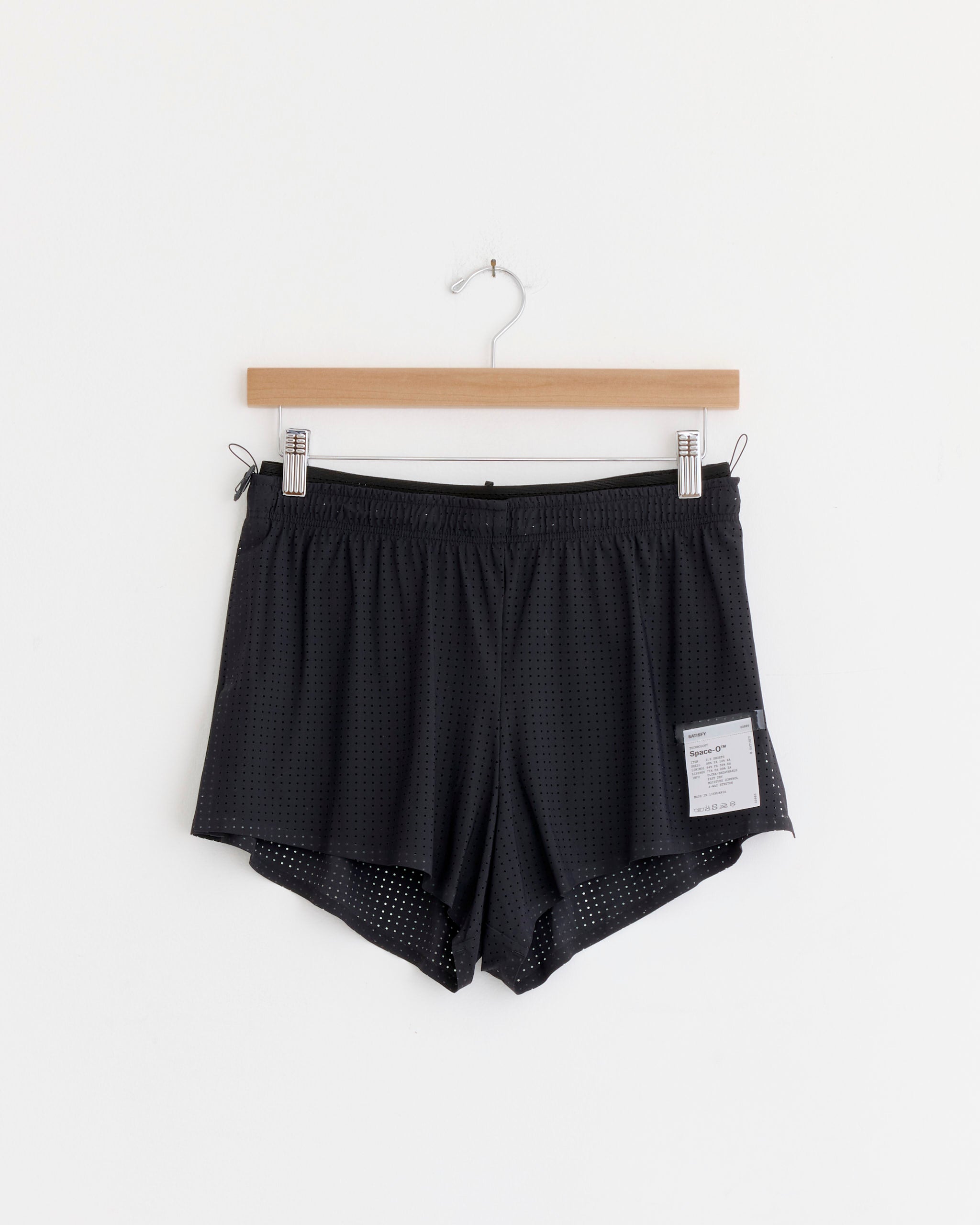 Space-O 2.5 Short in Black
